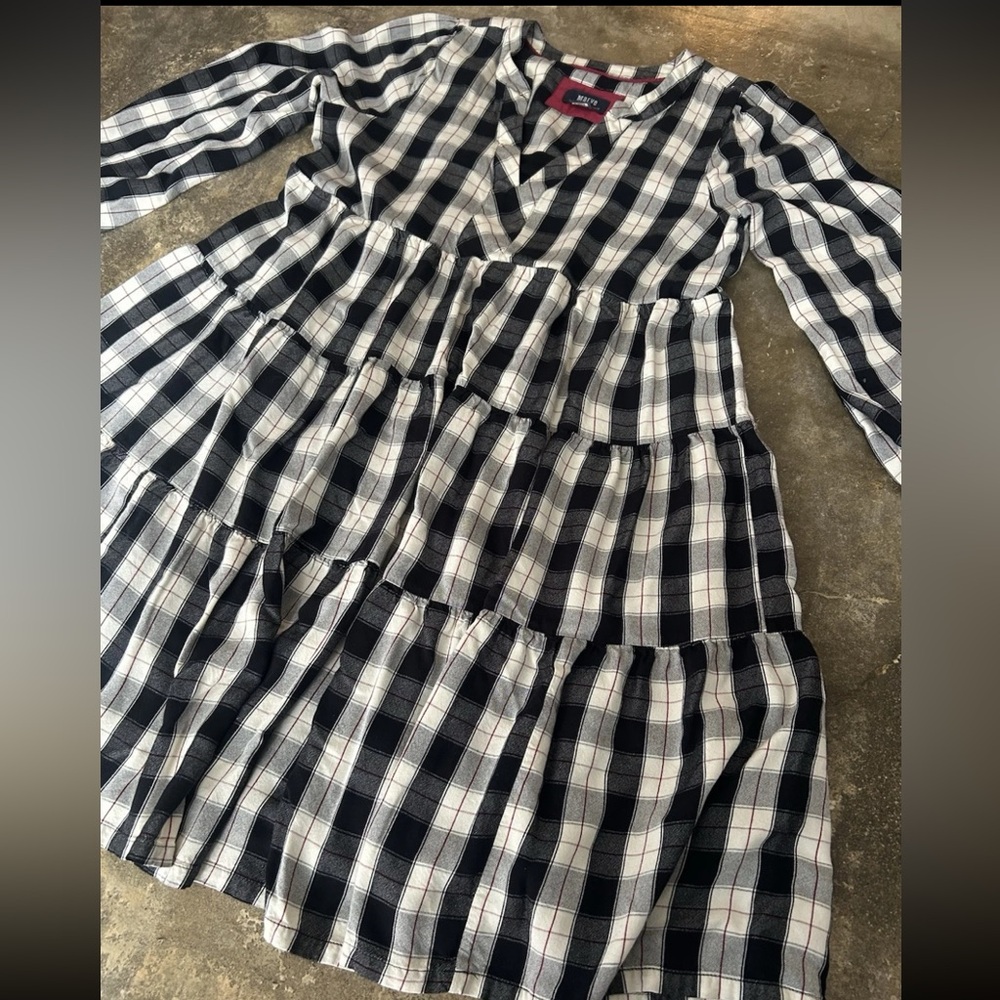 Maeve Black and White Plaid Midi Dress - Picture 4 of 14